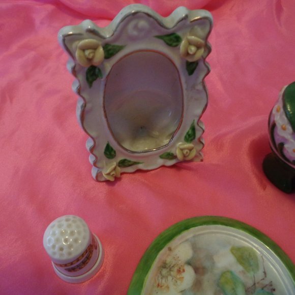 VINTAGE EDWARDIAN ROMANCE SHOE FRAME PLAQUE ETC. LOT - Picture 4 of 7